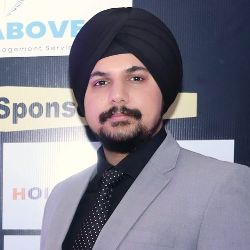 Harpreet singh (Trip Inventor) - Managing Director - sharedigitalcard.com